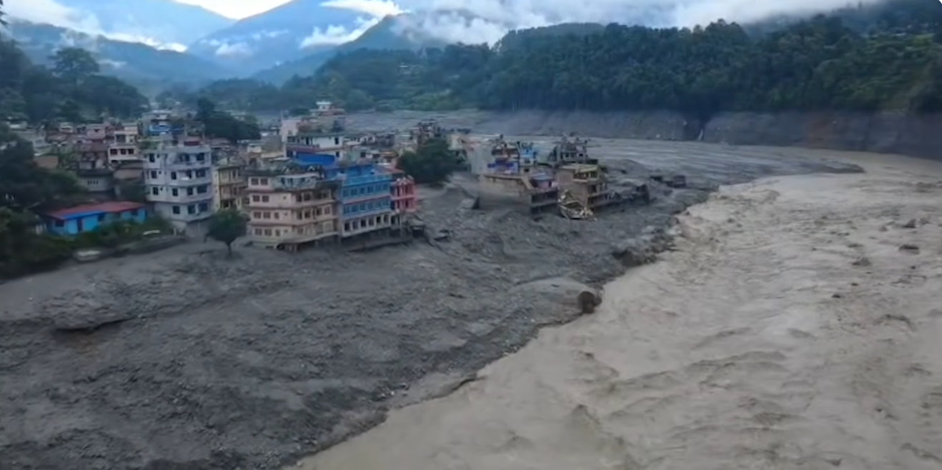 रसुवा बाढीको पीडा समेटेर तयार पारिएको ‘ए नदी ए हिमाल’ गीत सार्वजनिक